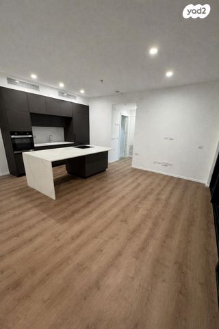 דירה, ניסים אלוני 2, צמרות איילון, פארק צמרת, תל אביב יפו