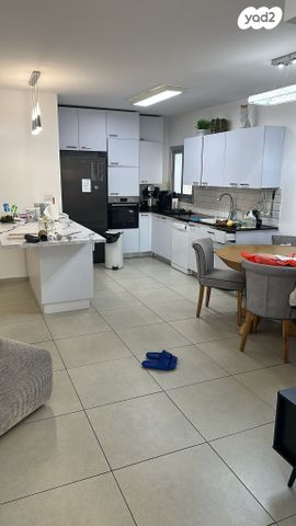 דירה, יצחק רבין, קרית רבין, חולון