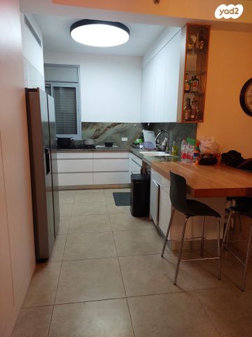 גג/ פנטהאוז, דגניה, ח-501, חולון