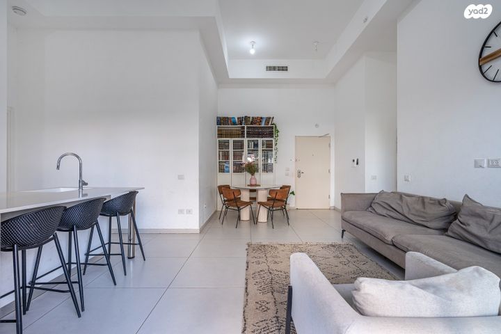 דירת גן, לבונה, אור ים, אור עקיבא