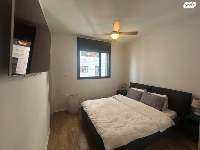 דירה, קניוק יורם, גני שרונה, קרית הממשלה, תל אביב יפו