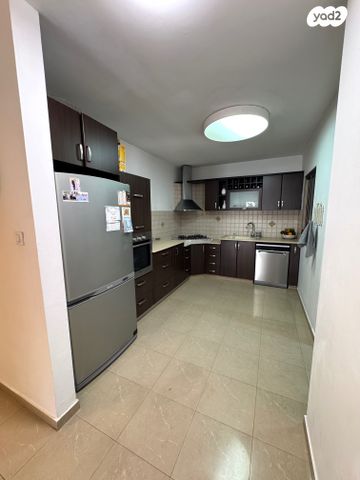 דירת גן, יצחק בן צבי, אפרידר, אשקלון