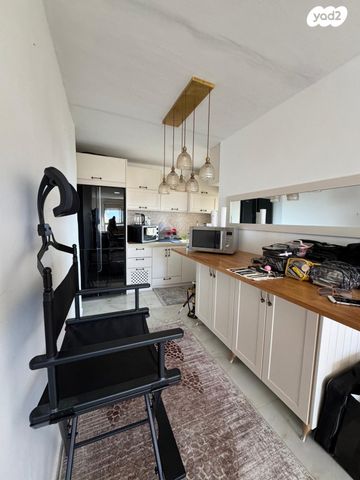 דירה, שדרות זלמן שז"ר, נהריה