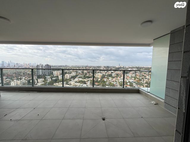 גג/ פנטהאוז