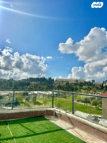 גג/ פנטהאוז, עלמא, ירושלים