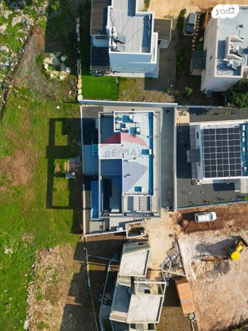 בית פרטי/ קוטג', נורית