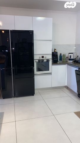 דירה, שדרות ירושלים, הקריה מע"ר, אשדוד