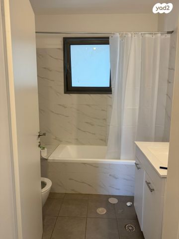 דירה, שדרות גת, הפרחים, קרית גת