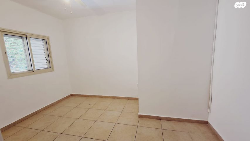 דירה, באר אורה, רמת גן