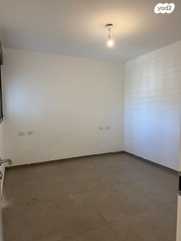 דירה, שדרות גת, הפרחים, קרית גת