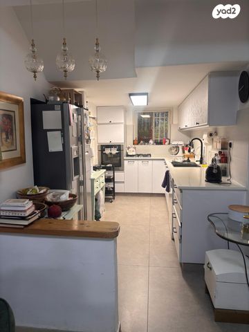 דירת גן, קטמון הישנה, ירושלים