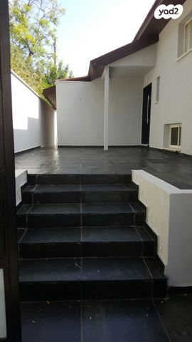 בית פרטי/ קוטג', הרצליה פיתוח, הרצליה