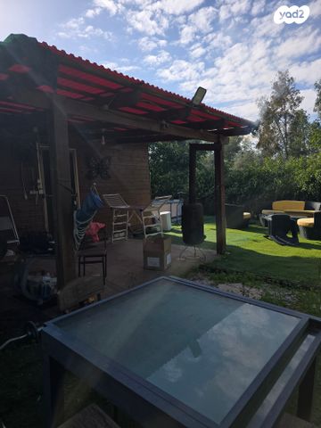 בית פרטי/ קוטג', רינתיה