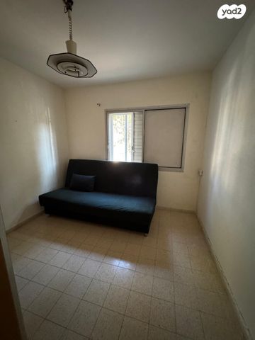 דירה, רחבת הרא"ש, שכונה י"א, באר שבע