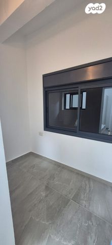 דירה, ארלוזורוב 61, הדר עליון, חיפה