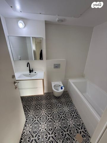 דירה, הגפן, כרמי הנדיב, אחוזת רוטנר, קרית מלאכי