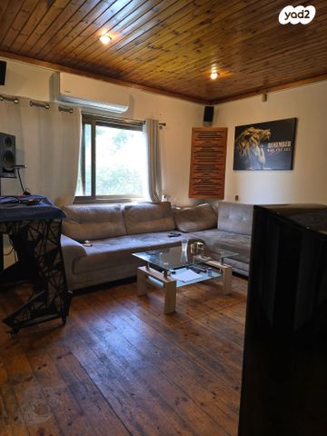 בית פרטי/ קוטג', רינתיה