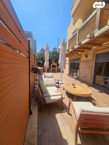 דופלקס, האתרוג 17, תל אביב יפו