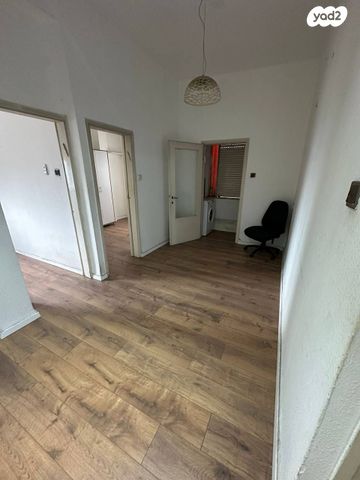 דירה, דרך יד לבנים 12, תל עמל, חיפה