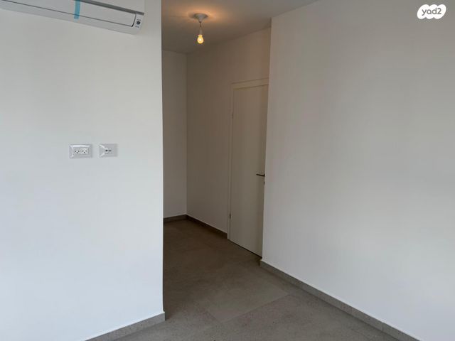 דירה, הוד השרון