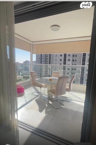 דירה, הברוש, פארק המושבה, באר יעקב