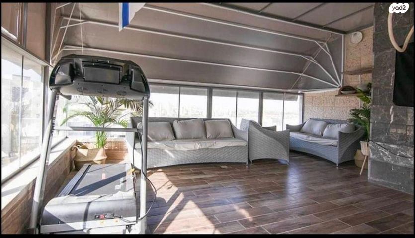 גג/ פנטהאוז, יוסף בורג, נווה זאב, נאות אילן, באר שבע