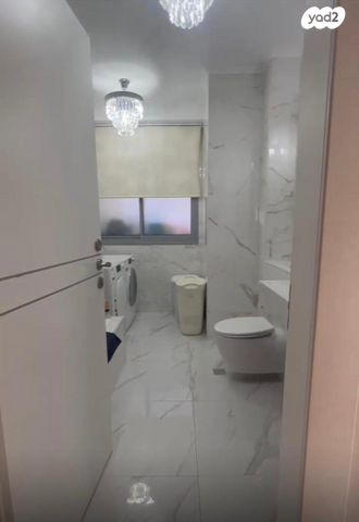 דירה, הברוש, פארק המושבה, באר יעקב