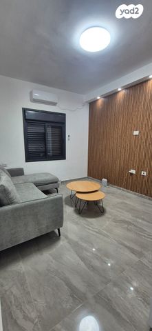 דירה, ארלוזורוב 61, הדר עליון, חיפה