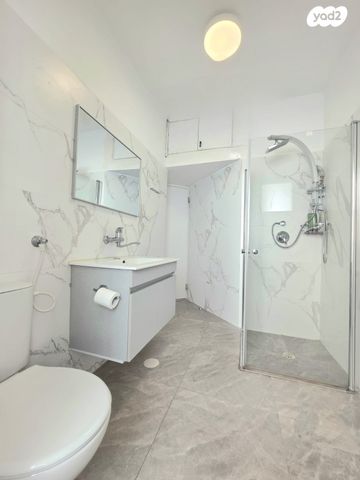 דירה, הרצפלד, נאות רחל, חולון