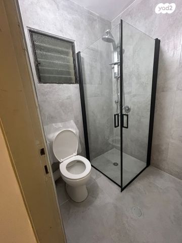 דירה, בכור שטרית 9, שכונה י"א, באר שבע