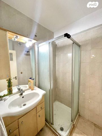 דירה, חטיבת כרמלי 49, נווה פז, חיפה