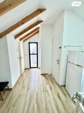 דירה, מחנה יהודה - לב העיר, ירושלים