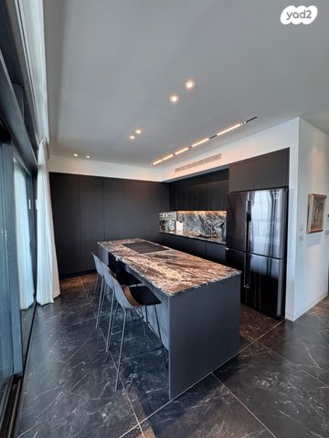 דירה, אריק איינשטיין 3, דרום חדש, פארק הים, בת ים