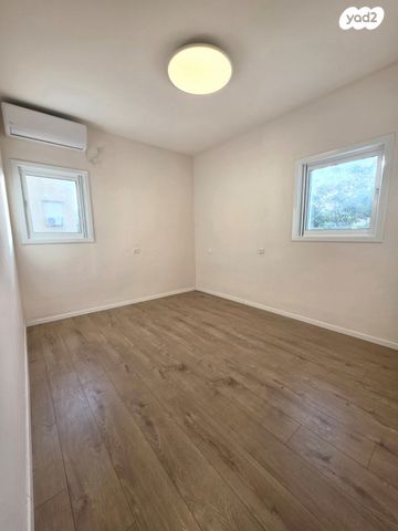 דירה, הרצפלד, נאות רחל, חולון