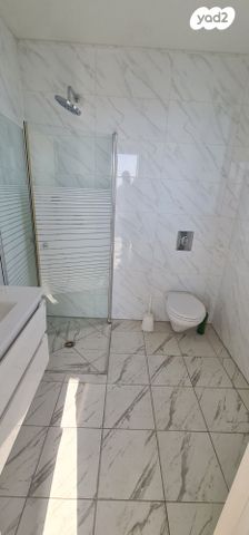 דירה, קריניצי, רמת גן