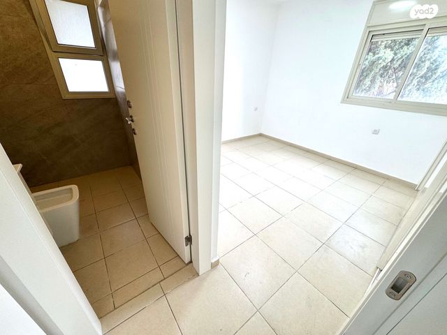 דירה, אלוף הניצחון 17, עליות, רמת גן