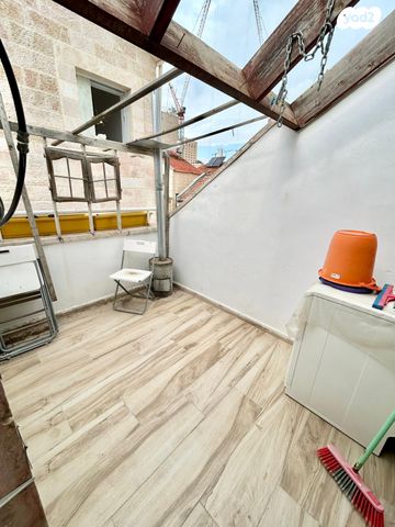 דירה, מחנה יהודה - לב העיר, ירושלים