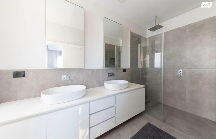 גג/ פנטהאוז, מיש"ר, קרית הלאום, ראשון לציון