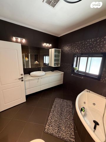 בית פרטי/ קוטג', הארזים 3, גבעת שרת, בית שמש