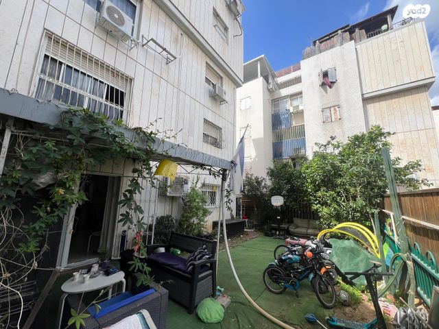 דירת גן, אהרון לובלין, לוד