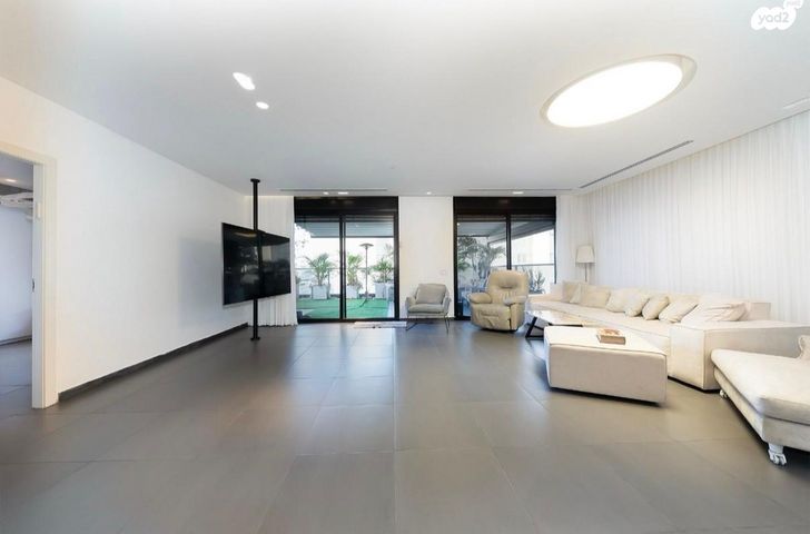 גג/ פנטהאוז, מיש"ר, קרית הלאום, ראשון לציון