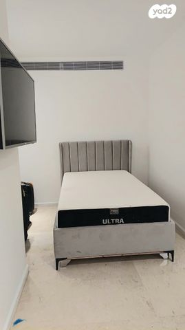 יחידת דיור, מנדס, קרית קריניצי, רמת גן