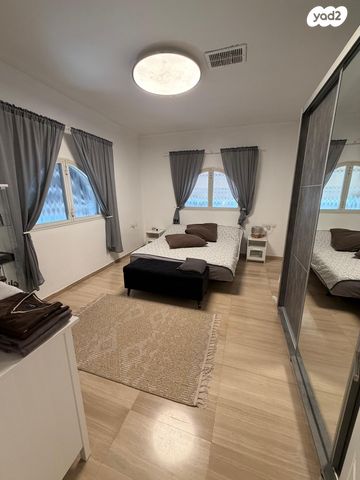 בית פרטי/ קוטג', הארזים 3, גבעת שרת, בית שמש