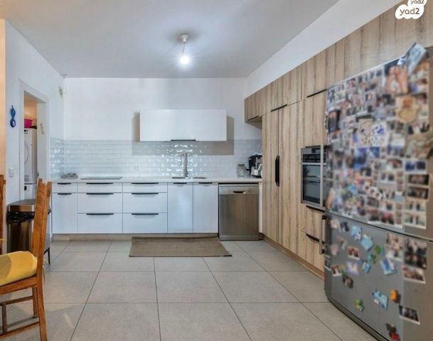 דופלקס, נאות שמיר, יבנה