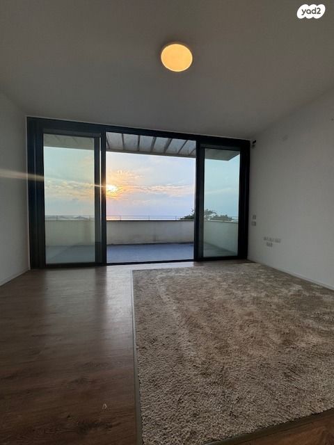 בית פרטי/ קוטג', הגוש הגדול, רמת אביב החדשה, נופי ים, תל אביב יפו