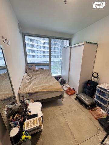 דירה, גרציאני יצחק, גני שרונה, קרית הממשלה, תל אביב יפו