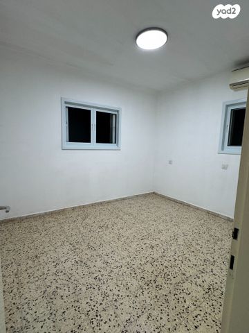 דירה, פנחס רוטנברג, נגבה, רמת גן