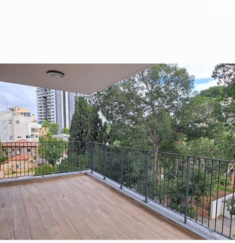 דירה, ב' / צפון מערב העיר, רחובות