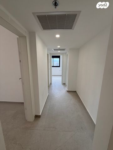 דירה, הכלניות 20, טירת כרמל