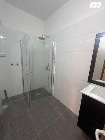 דירה, כפר גלעדי, פלורנטין, תל אביב יפו